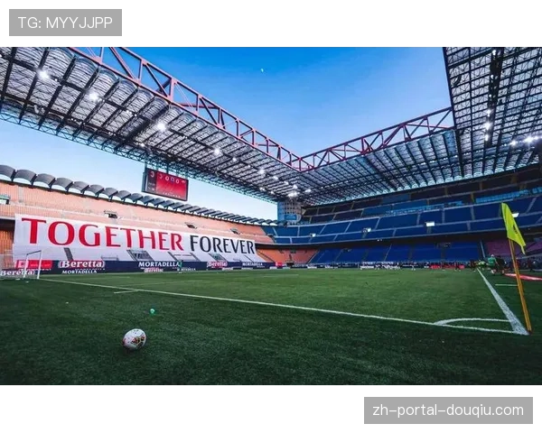 圣西罗球场测试球员体能数据大屏，关键跑动指标实时可视化